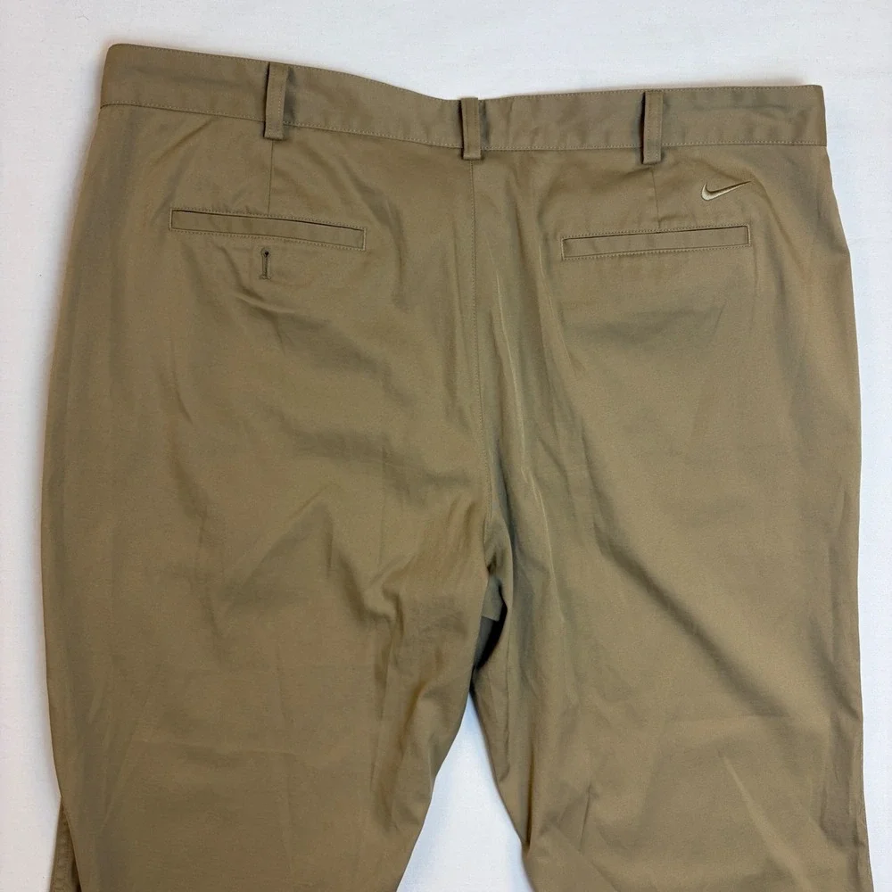 Nike‎ Golf Dri-FIT Mens 40x30 Khaki Tan Flat Front Stretch Pants Performance